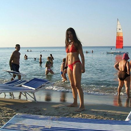 B&B Passione Salento Surbo Екстер'єр фото